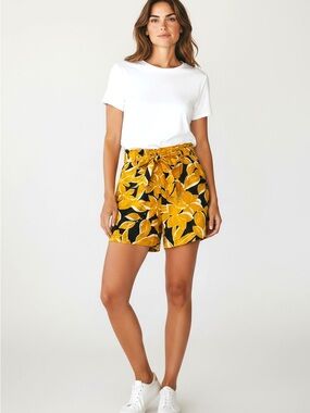 Who What Wear Linen Blend Yellow Floral Paperbag Tie-Waist Shorts